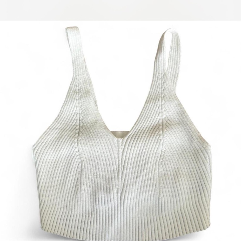 SHEIN White Ribbed Crop Top